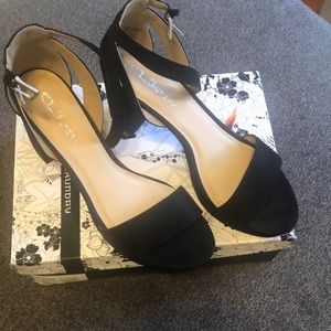 Black platform sandals